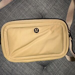 lululemon athletica Beige Belt Bag